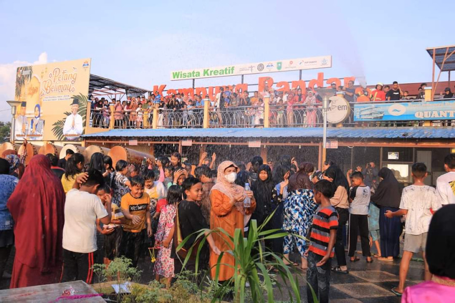 Tradisi Petang Megang di Tepian Sungai Siak Digelar Sederhana