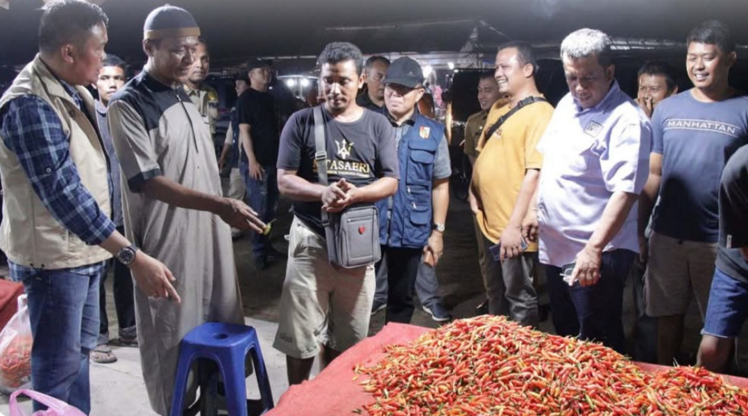 Cek Bahan Pokok, Pj Walikota Turun ke Pasar Induk BRPS