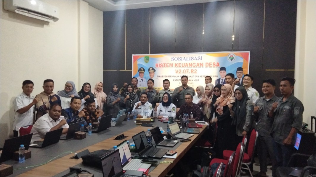 BRK Syariah Gelar Edukasi Teknis Pengelolaan Dana Desa di Rohil