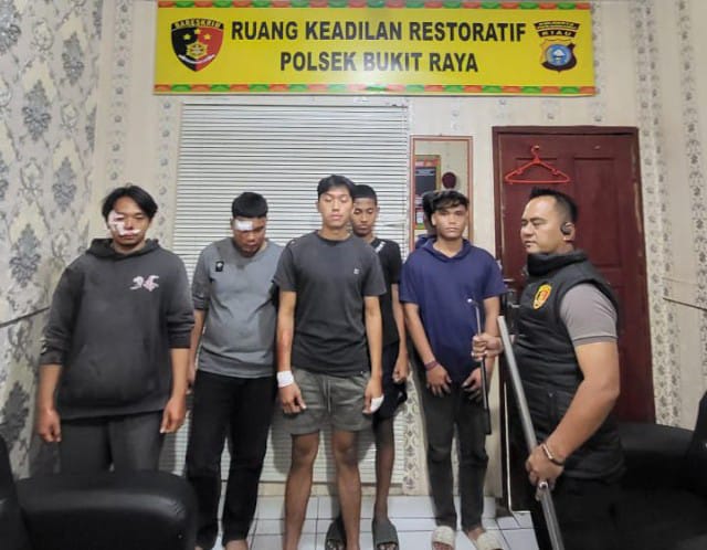 Kepergok Ingin Tawuran, 5 Remaja di Pekanbaru Diamankan Polisi