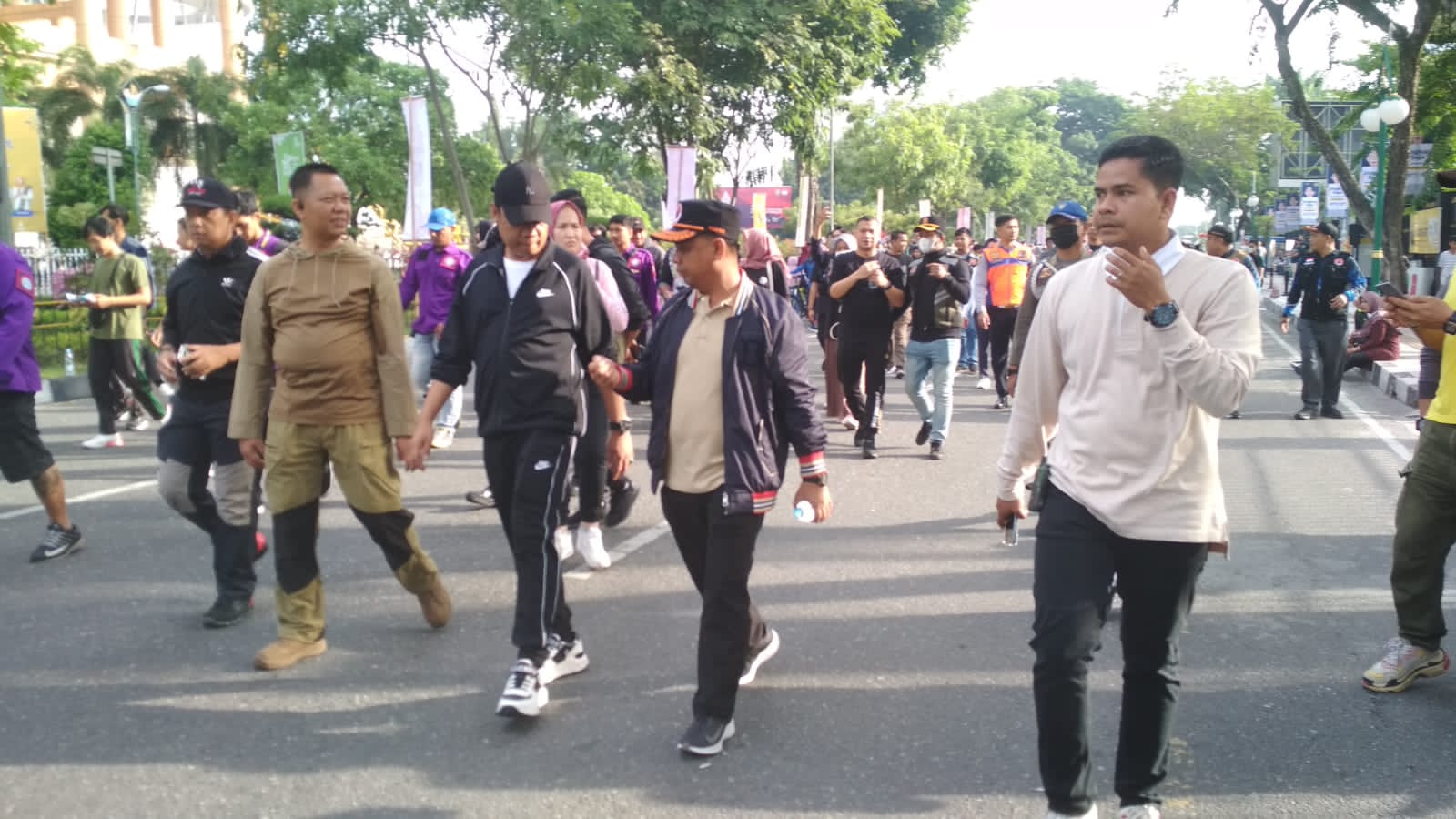 2 Tahun Dihentikan, Ribuan Warga Padati Kawasan CFD di Pekanbaru