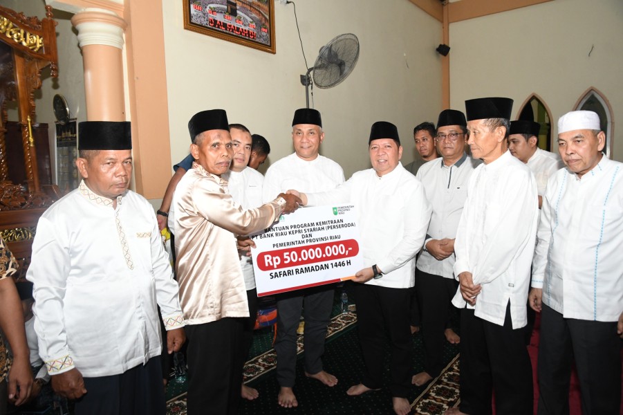 BRK Salurkan Program CSR untuk Masjid Al Falah Kuansing