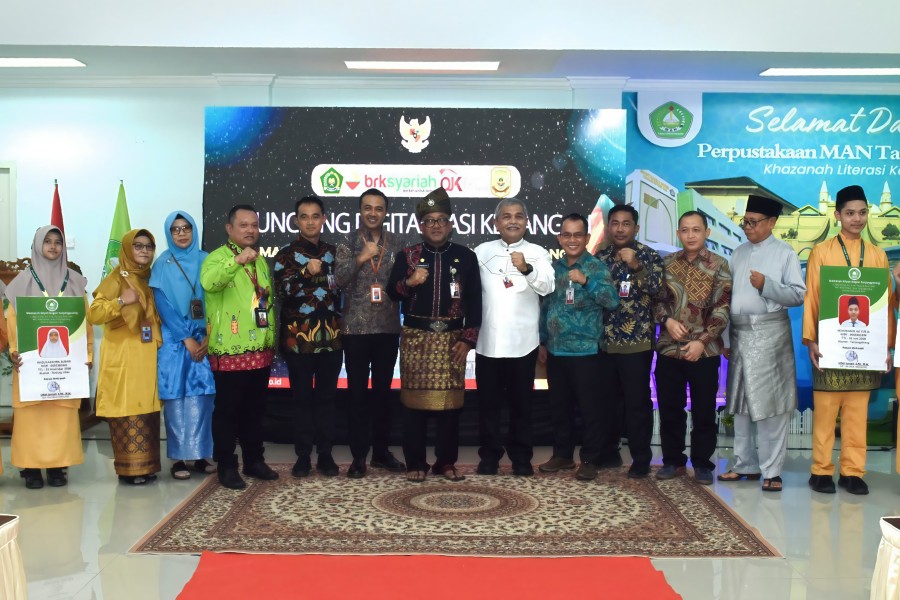 Disaksikan Walikota, BRK Syariah Luncurkan Digitalisasi Keuangan di MAN Tanjungpinang