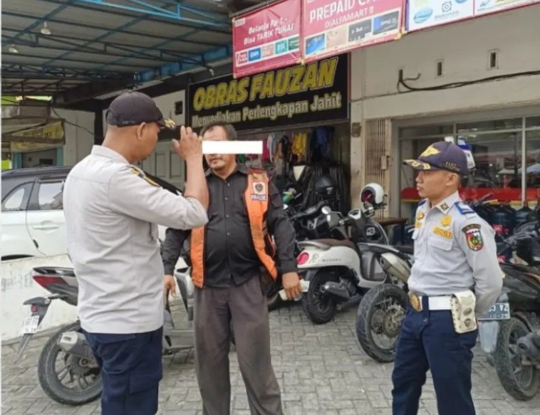 Cekcok Dengan Masyarakat, Dishub Tindak Jukir di Alfamart Delima