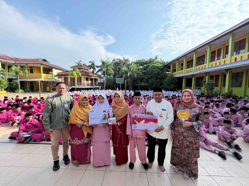 Kolaborasi BRK Syariah dan Disdukcapil Rohil Permudah Pelajar Miliki Tabungan SimPel dan KIA