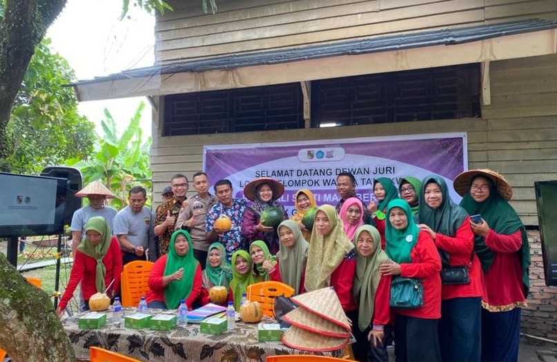 Camat Binawidya Dampingi Penilaian Lomba KWT Tobek Godang