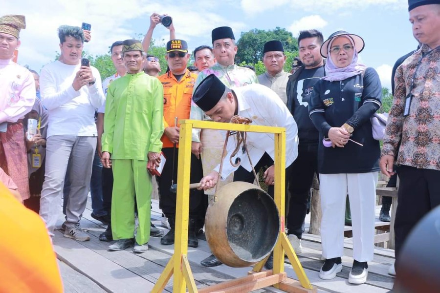 Festival Pacu Sampan Diharapkan Gaet Wisatawan ke Pekanbaru