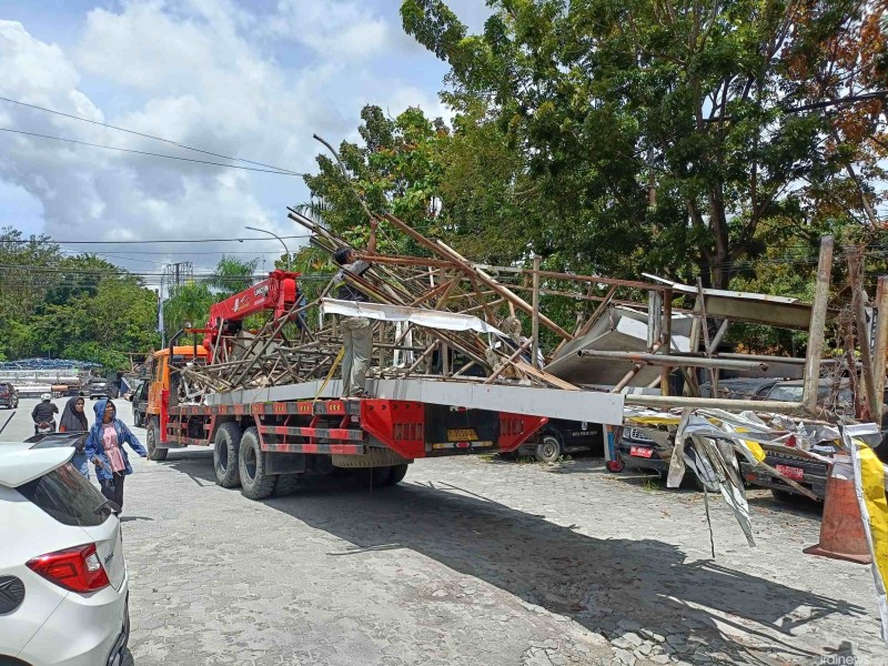 Pemko Pekanbaru Rencanakan Lelang Besi Hasil Penertiban Reklame