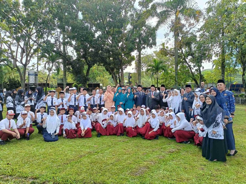 Hari Pendidikan Nasional, Wako Pekanbaru Minta Tingkatkan Mutu SDM Pendidik