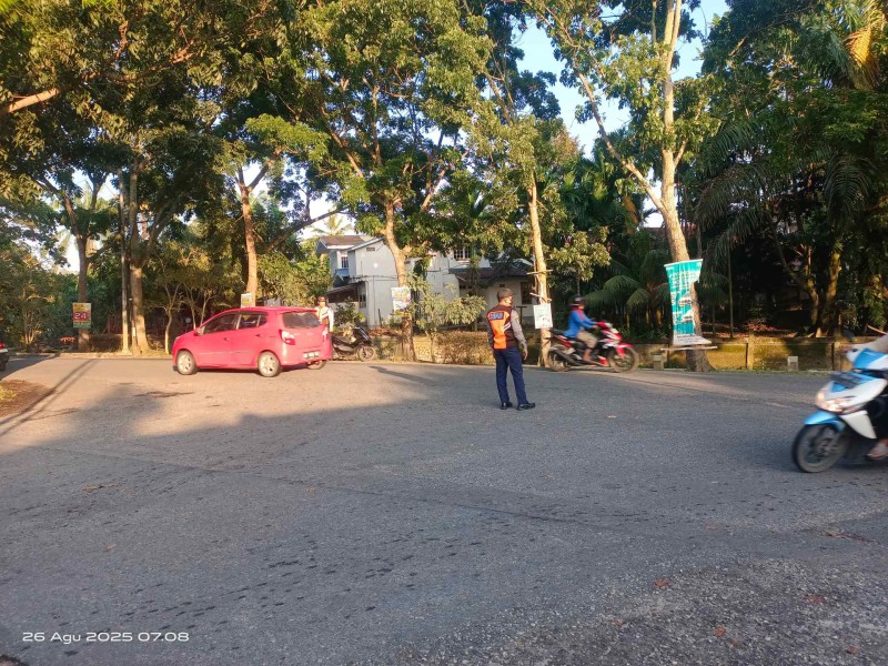 Urai Kemacetan, Dishub Tempatkan Personil di Persimpangan Jalan Hingga Zona Sekolah