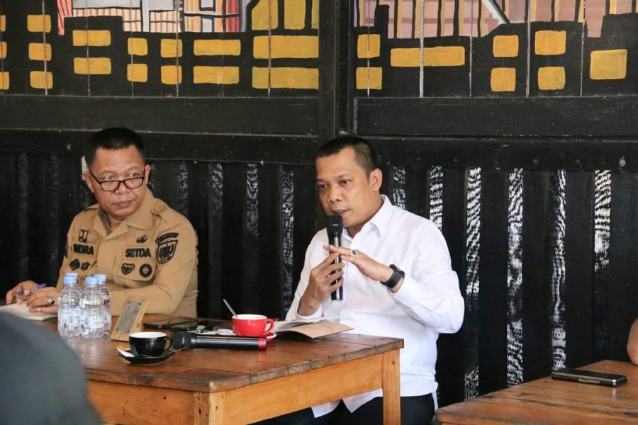 Perbaikan Jalan Rusak Dilakukan Bertahap