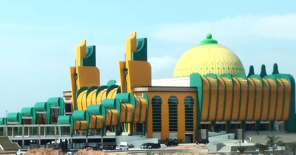 Satu Dekade Firdaus-Ayat Sukses Bentuk 100 Masjid Paripurna